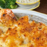 Broiled Seafood Platter · sea scallops, haddock, baked stuffed shrimp, seasoned crumbs