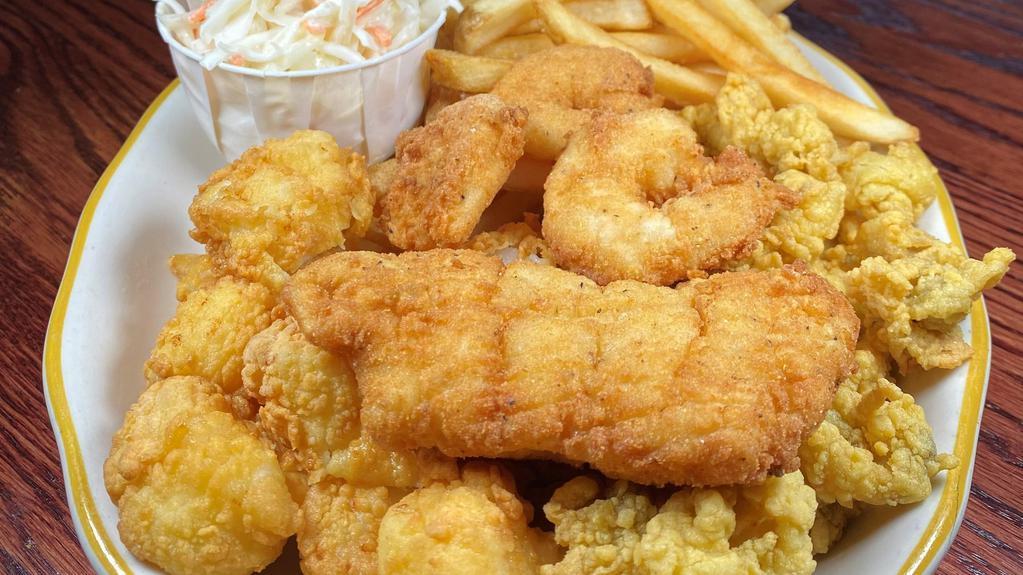 Fried Seafood Platter · sea scallops, shrimp, whole belly clams & haddock