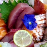 Chirashi Bowl · Chef choice mixed sashimi / sushi rice