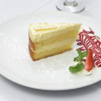 Limoncello Mascarpone Cake · Sponge layer cake with mascarpone and limoncello