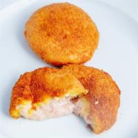 Ham & Cheese Croquette · Rissole de presunto e queijo.