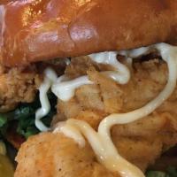 Classic Bun · crunchy golden fried chicken, lettuce, mayo