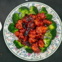  General Tso'S Chicken  · Hot & Spicy.  Chunks of Chicken, Stir-fried With Our Chef's Spicy Hot Sauce.