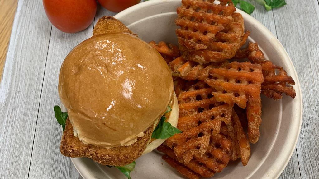 Vegan Crispy Chicken Burger · Crispy no meat plant based chicken with no dairy vegan mayo & cheese, served with potato fries. .. .. .must try!