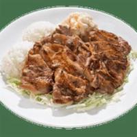 Mini Bbq Chx Plate · The plate includes 2 scoops of rice and 1 scoop of macaroni salad.