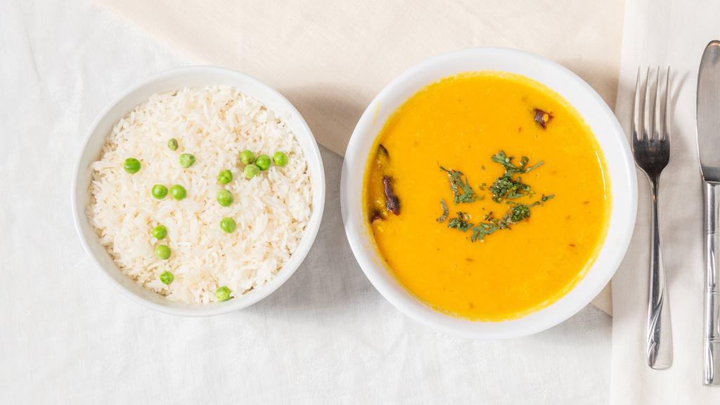 Tadka Daal · Yellow lentils in herbs and spices, cooked with onions, ginger and garlic.