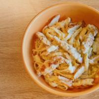 Fettuccine Alfredo With Chicken · 