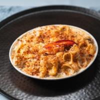 Lobster Macaroni & Cheese · 