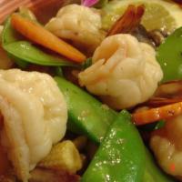 Lunch Snow Pea · Snow pea, baby corn, carrots, and mushrooms in mild oyster sauce.