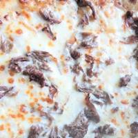The Hopedale Beef · Horseradish cream, caramelized onions, roasted beef, fried garlic and mozzarella cheese.