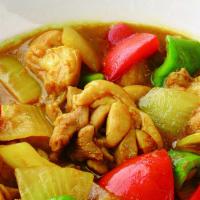 Curry Chicken With Onions · Hot & Spicy.