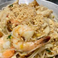 Pad Thai · Flat rice noodles, tofu, bean sprouts, egg, and peanuts (low carb with glass noodles availab...