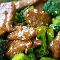 Beef With Broccoli 西介蘭牛 · Fresh cut Beef stri-fried with Broccoli in Brown Sauce