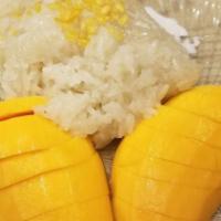 Mango With Sweet Sticky Rice · 