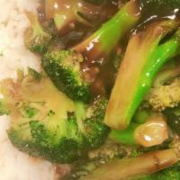 Plain Broccoli With Brown Sauce · 