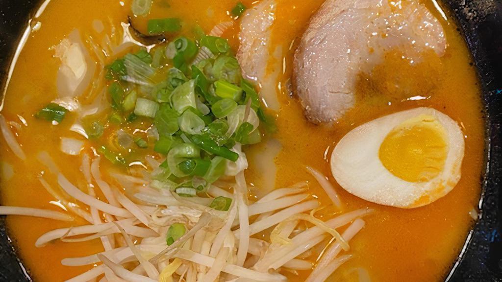 T Curry Straight Noodle · Pork chashu, egg, green onion, bean sprouts. Add toppings for an additional charge.
