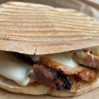 Mollete De Lomo De Cerdo Con Queso  · Pork Loin and Manchego Cheese Sandwich