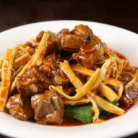 Spare Ribs With Fresh Bamboo Shoots  / 竹笋排骨K · Spicy. 竹笋烧排骨