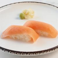 Smoke Salmon Sushi · 