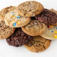 Giant Cookie · Iced Pumpkin, Ginger Molasses, Chocolate Chip, Peanut Butter, White Chocolate Chip, Snickerd...