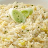 Leek Risotto · arborio rice, onion, white wine, veg. broth, parmesan, butter.
leek
parsley