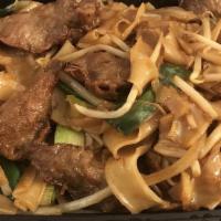 Chow Foon With Beef · 