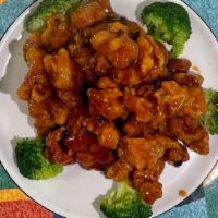 *General Tso Chicken 左宗鸡 · *hot and spicy
with rice
