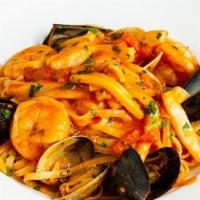 Linguine Della Paranza · Linguine, clams, mussels, shrimp, calamari, and fresh tomato sauce.