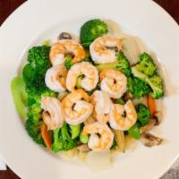 Steamed Shrimp With Vegetables · Gluten free.