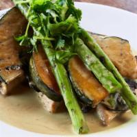 Légumes Et Tofu Grillés, Curry Vert Au Gingembre (Available Gluten Free) · Vegan. Seared tofu, grilled vegetables, asparagus, spiced ginger curry, sweet aged soy with ...