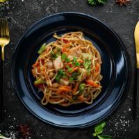 Chicken Noodle Noods · Pan fried noodles sautéed with spices and chicken.