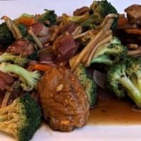 M15 Soy Cutlet Sizzling Platter · Breaded soy cutlets sautéed in black bean sauce with broccoli, onions, bamboo shoots, carrots.