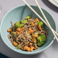 Chilled Sesame Noodles · soba noodles, cucumber, broccoli, cashew- vegan