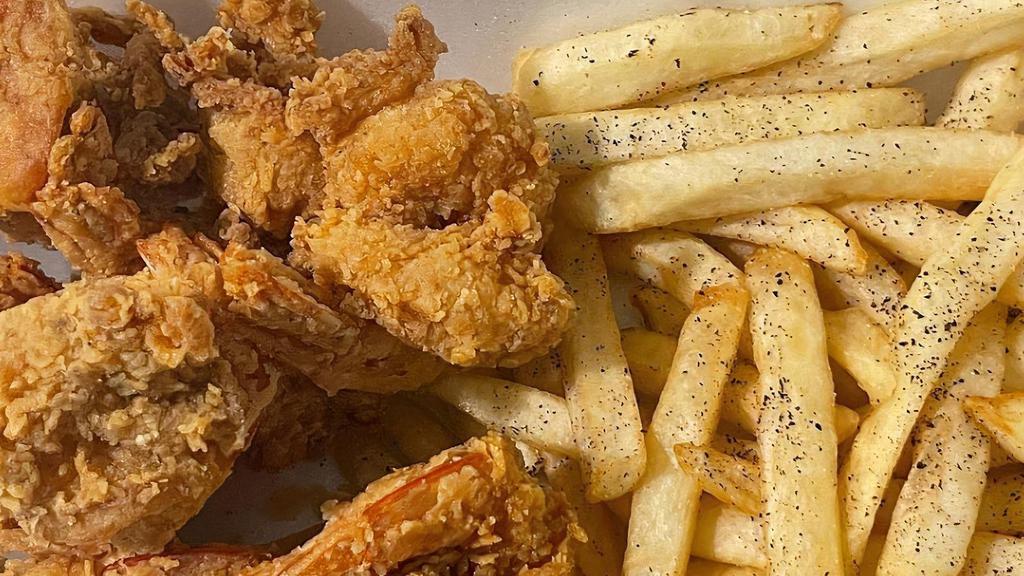 Fried Shrimp (10) · 10 lightly battered fried shrimp
Add fries for additional charge