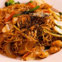 Yaki Lunch · Stir fried egg noddle with oyster sauce.