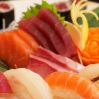 Sushi Sashimi Hitori · Chef’s choice of sushi, sashimi and choice of tekka or salmon roll.