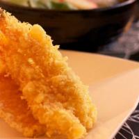 Tempura Udon · Noodle soup with tempura.