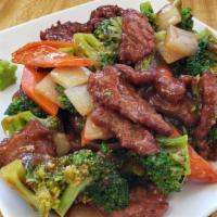 Broccoli Beef Dinner · broccoli, onion, carrot