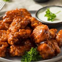 Boneless Wings (20 Pieces) · 2 dressing included