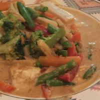 Vegetable Yellow Curry · Vegetarian. Traditional Madras curry.