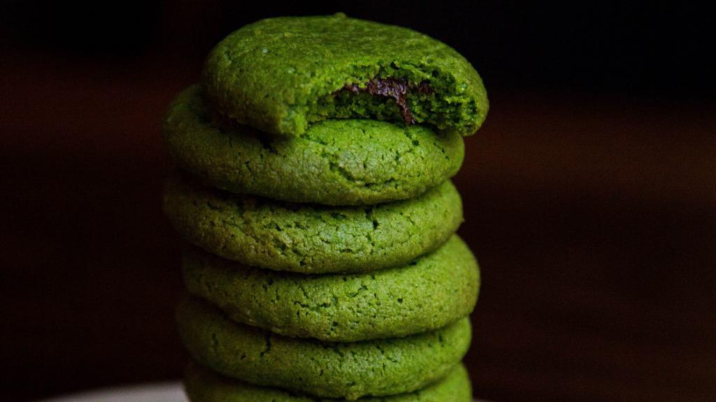Matcha Cookie Dough · 1 lb cookie dough (20-24 cookies), comes with chocolate chips