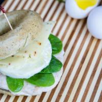 Chicken Egg White · Chicken breast, spinach leaves, egg whites, and pepper jack cheese