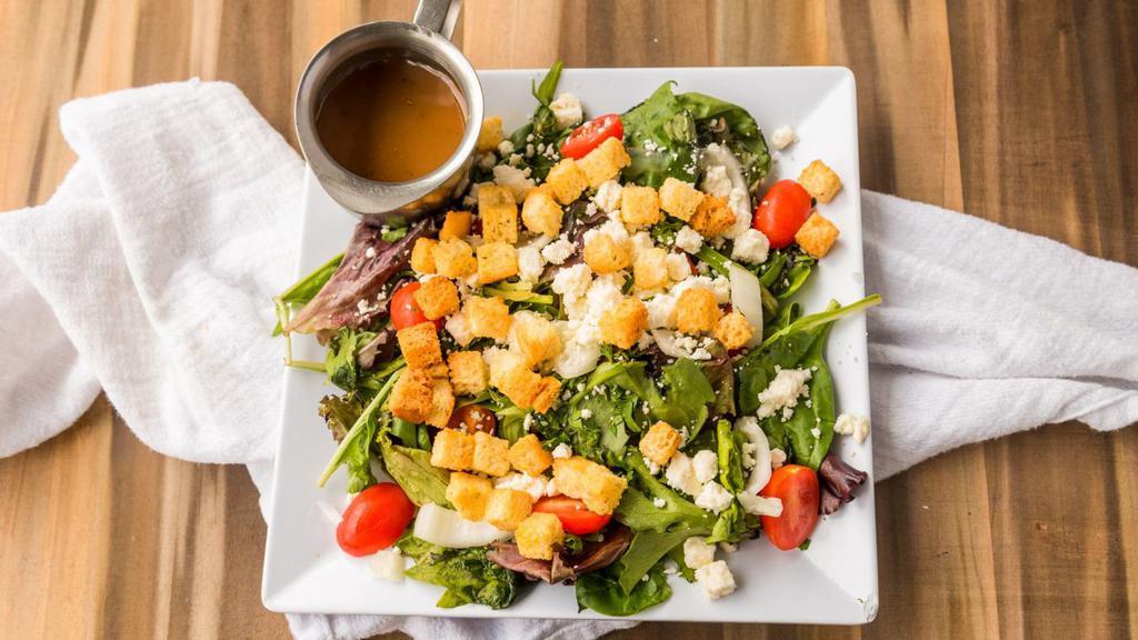 Balela Salad · Chickpeas, apples, roasted red peppers, grape tomatoes, with red wine
vinaigrette
