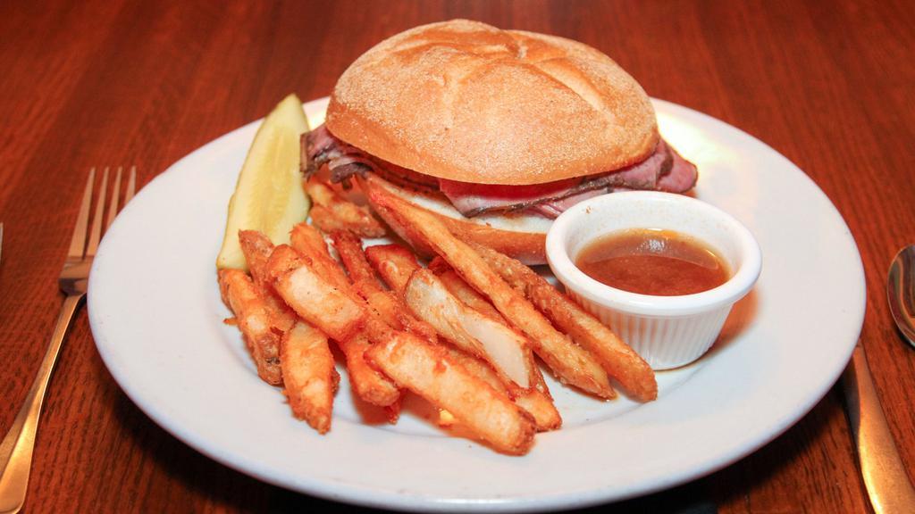 Hot Roast Beef · Thinly sliced Angus beef served on Bianco roll with au jus