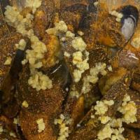 1 Pound Black Mussels  · Butter garlic oldbay