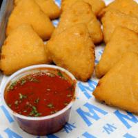 Mac & Cheese Arrowheads · 8 golden Home-style Cheddar Mac Wedges served with Marinara Sauce
