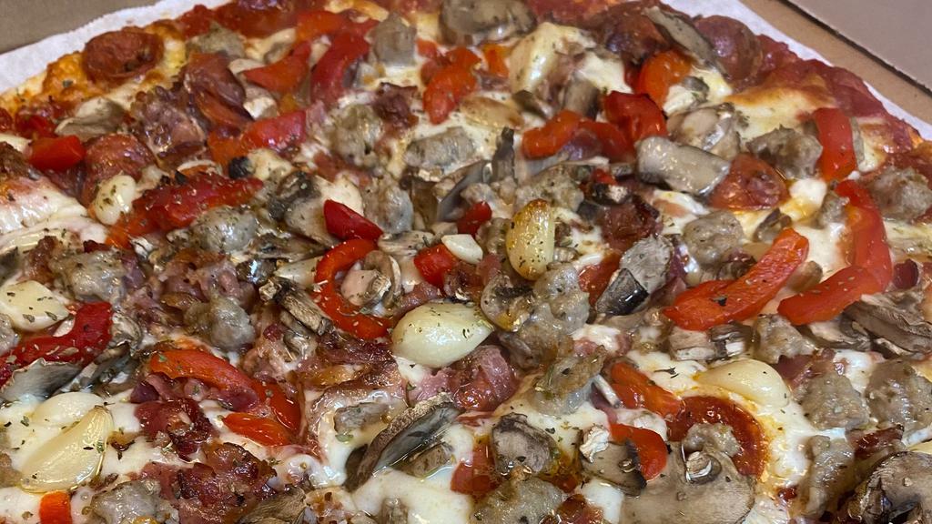 Wizard Of 'Za · Pepperoni, Italian sausage, bacon, mushroom, roasted garlic and roasted red pepper