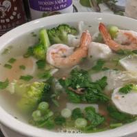 Hoanh Thanh Soup · Wonton soup.