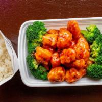 General Tso'S Chicken · Little Basil Asian Kitchen 好味屋 favorite: Spicy. White meat chicken.