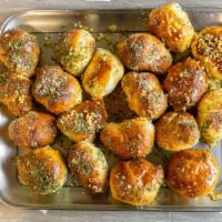 Garlic Knots (3) · 